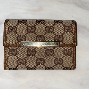 Gucci wallet